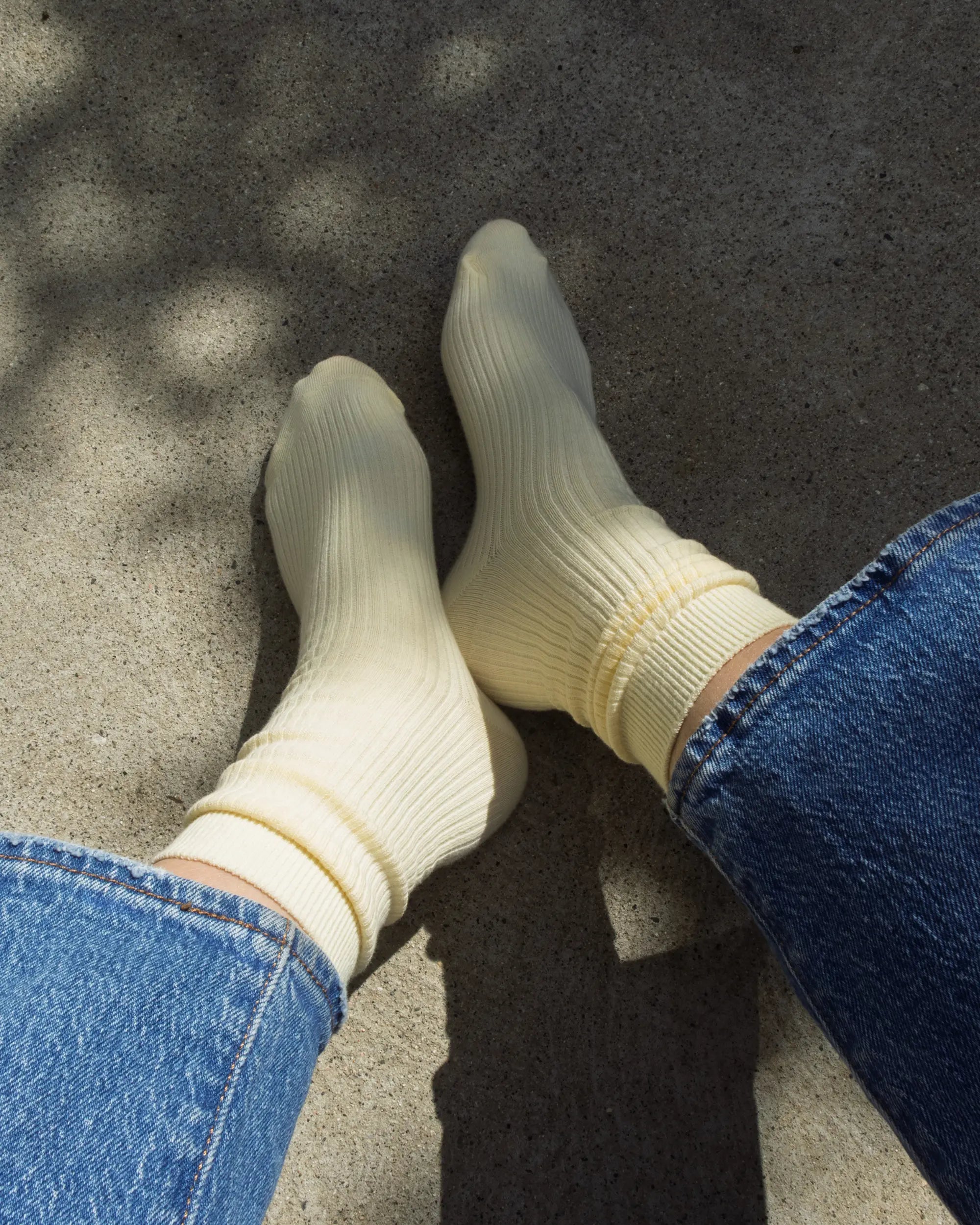 Roam Socks in Sorbet