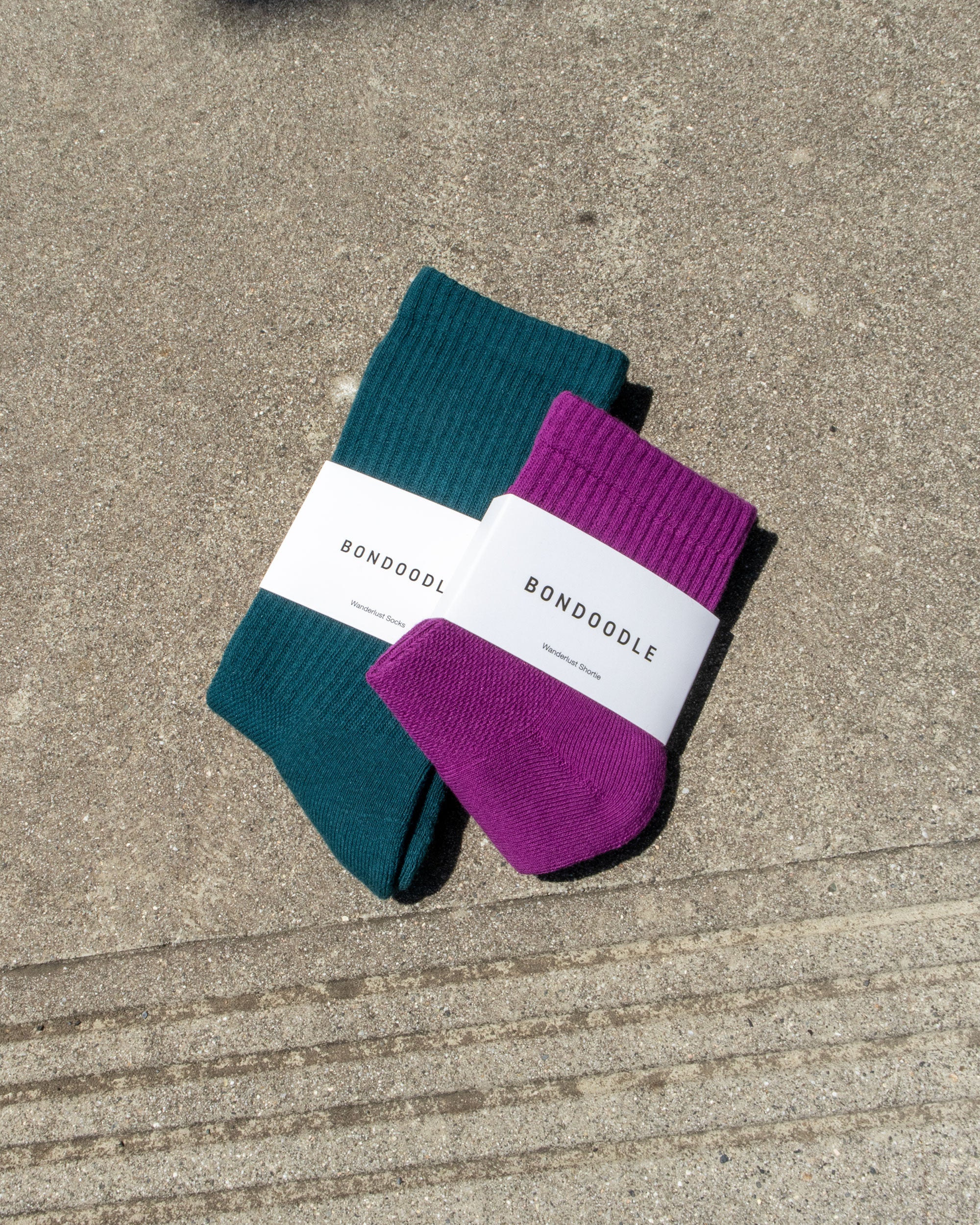 Wanderlust Shortie in Raspberry